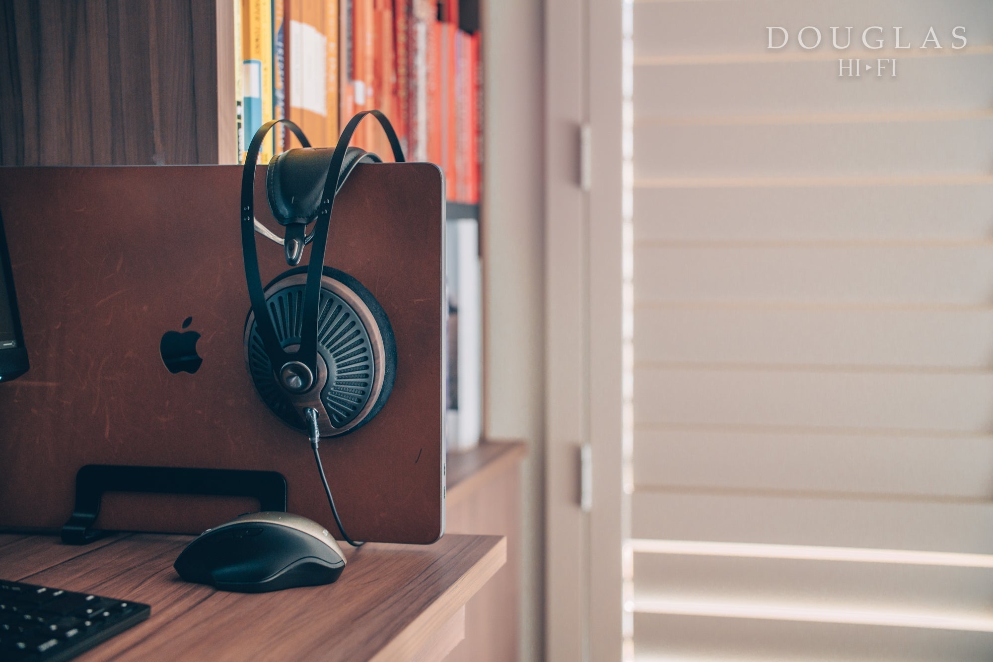 MEZE 105 SILVA HEADPHONES