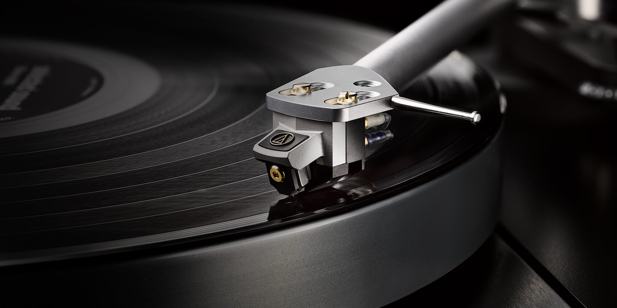 MOVING COIL CARTRIDGES