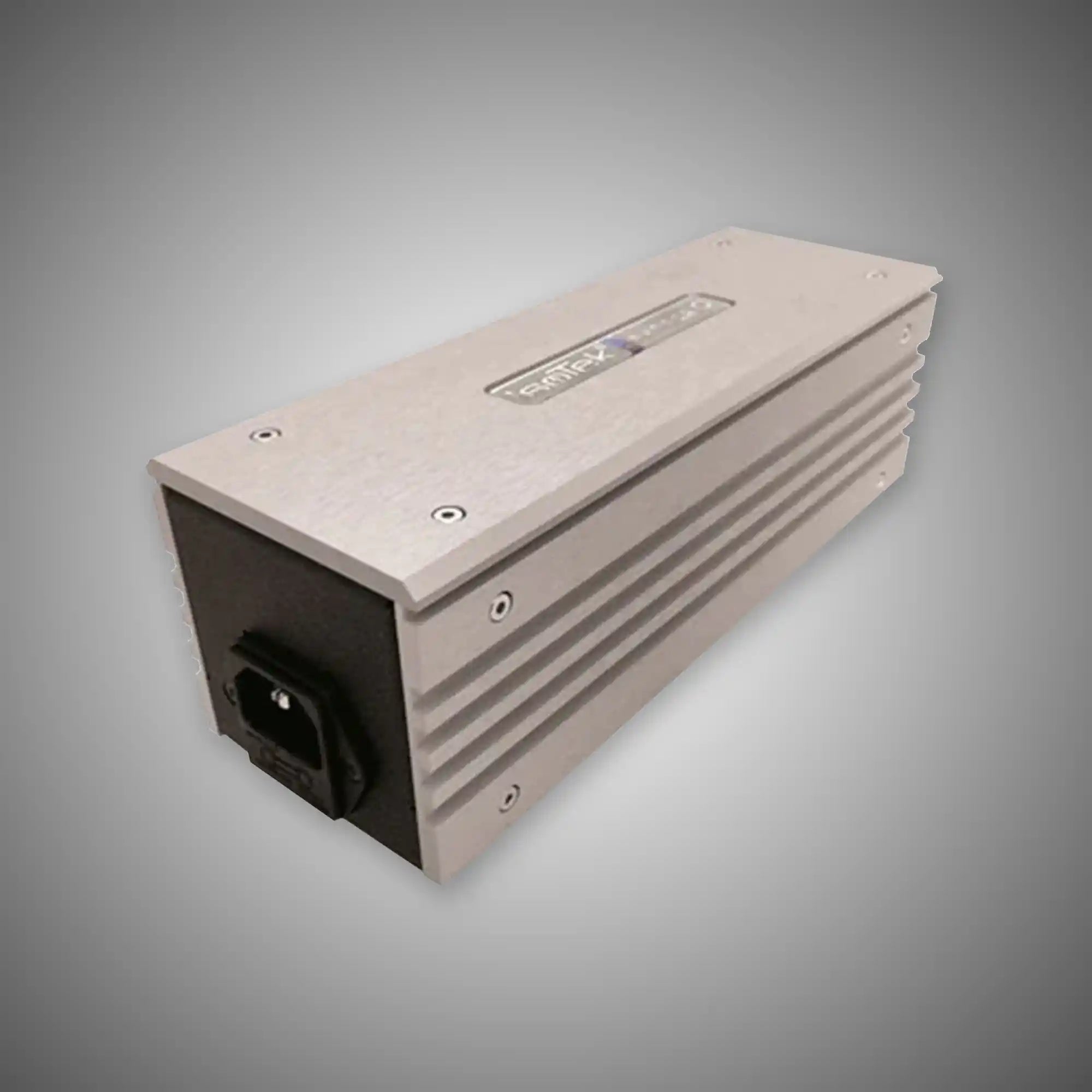 IsoTek EVO3 Syncro Uni Power Conditioner | Douglas HiFi