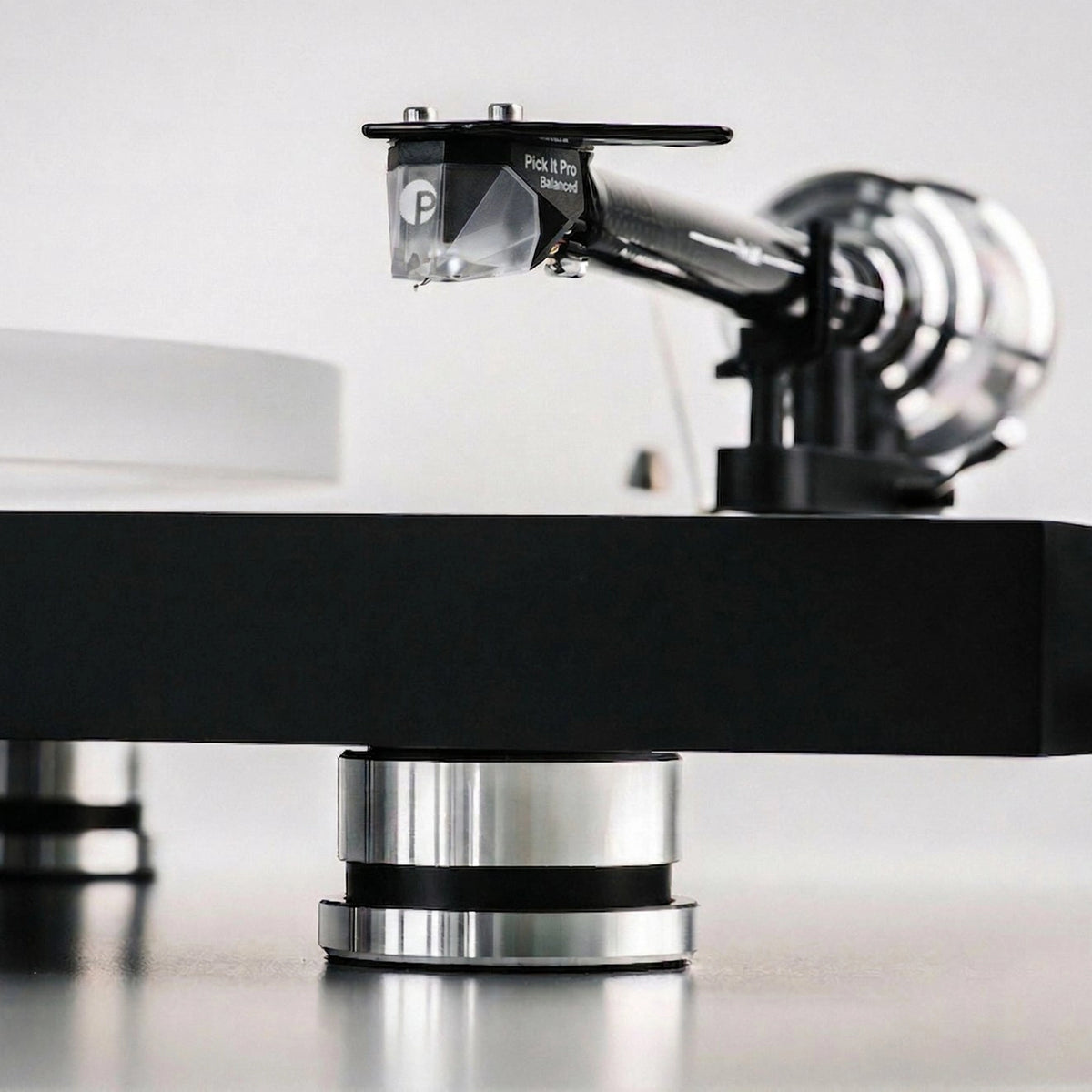 PRO-JECT Debut Reference 10 Turntable Cart - DOUGLAS HIFI