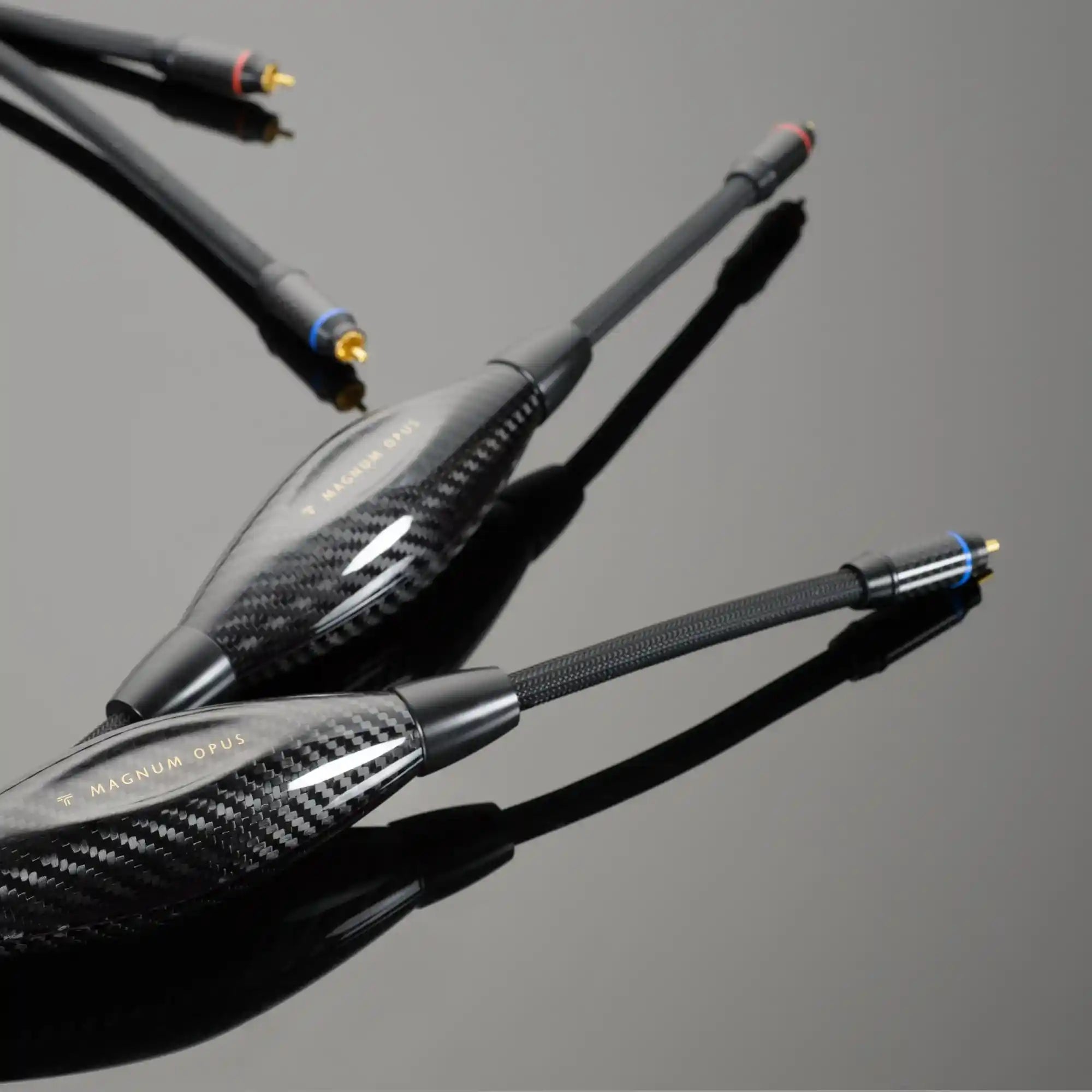 Transparent Audio Magnum Opus RCA Interconnect Cable (Close-Up 2) - DOUGLAS HIFI