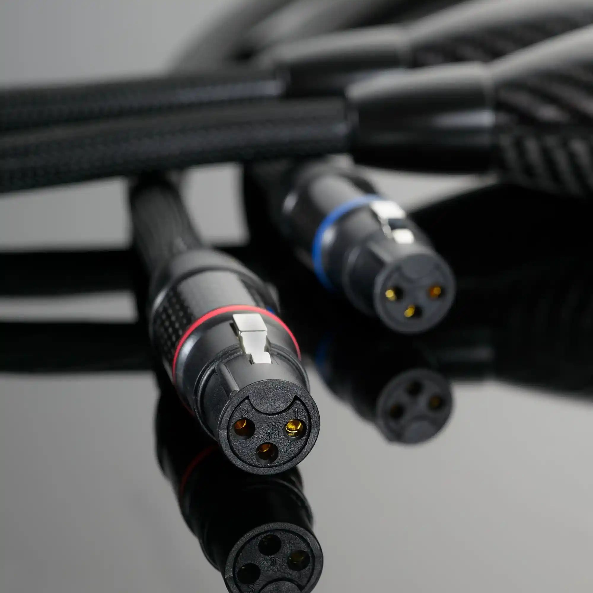 Transparent Audio Magnum Opus XLR Interconnect Cable - DOUGLAS HIFI