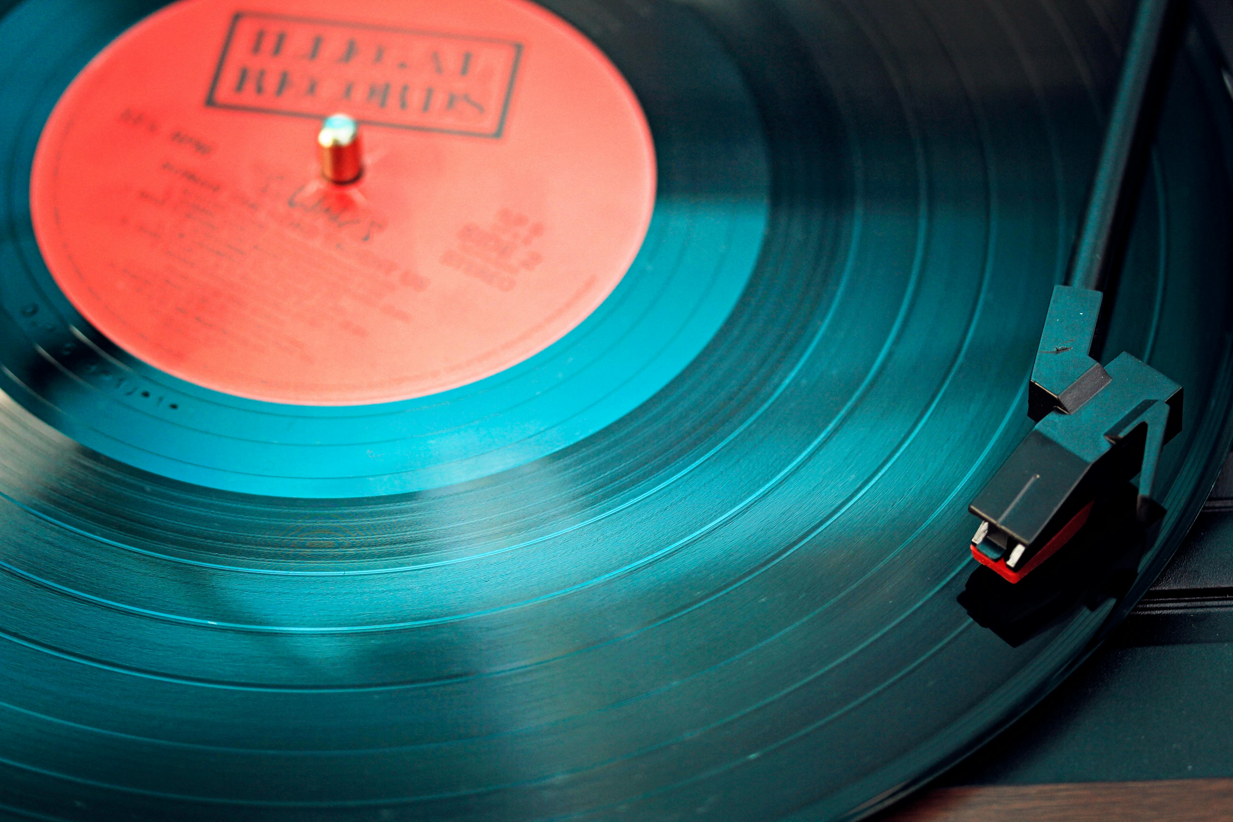 VINYL