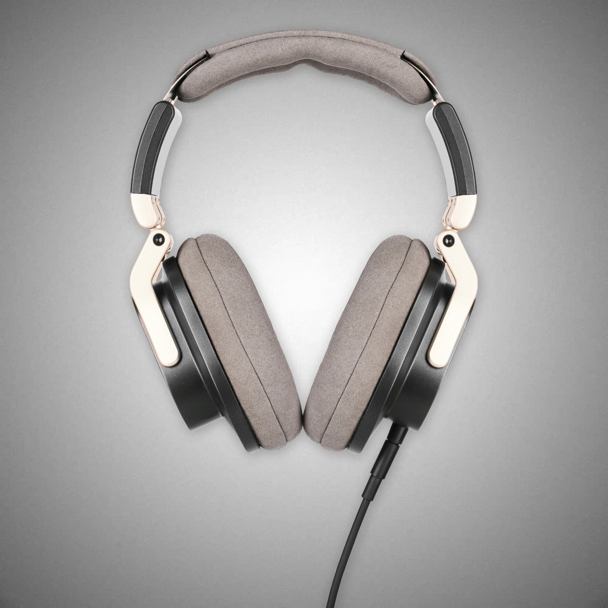 Austrain Audio The Arranger Open-Back Headphones Front - DOUGLAS HIFI
