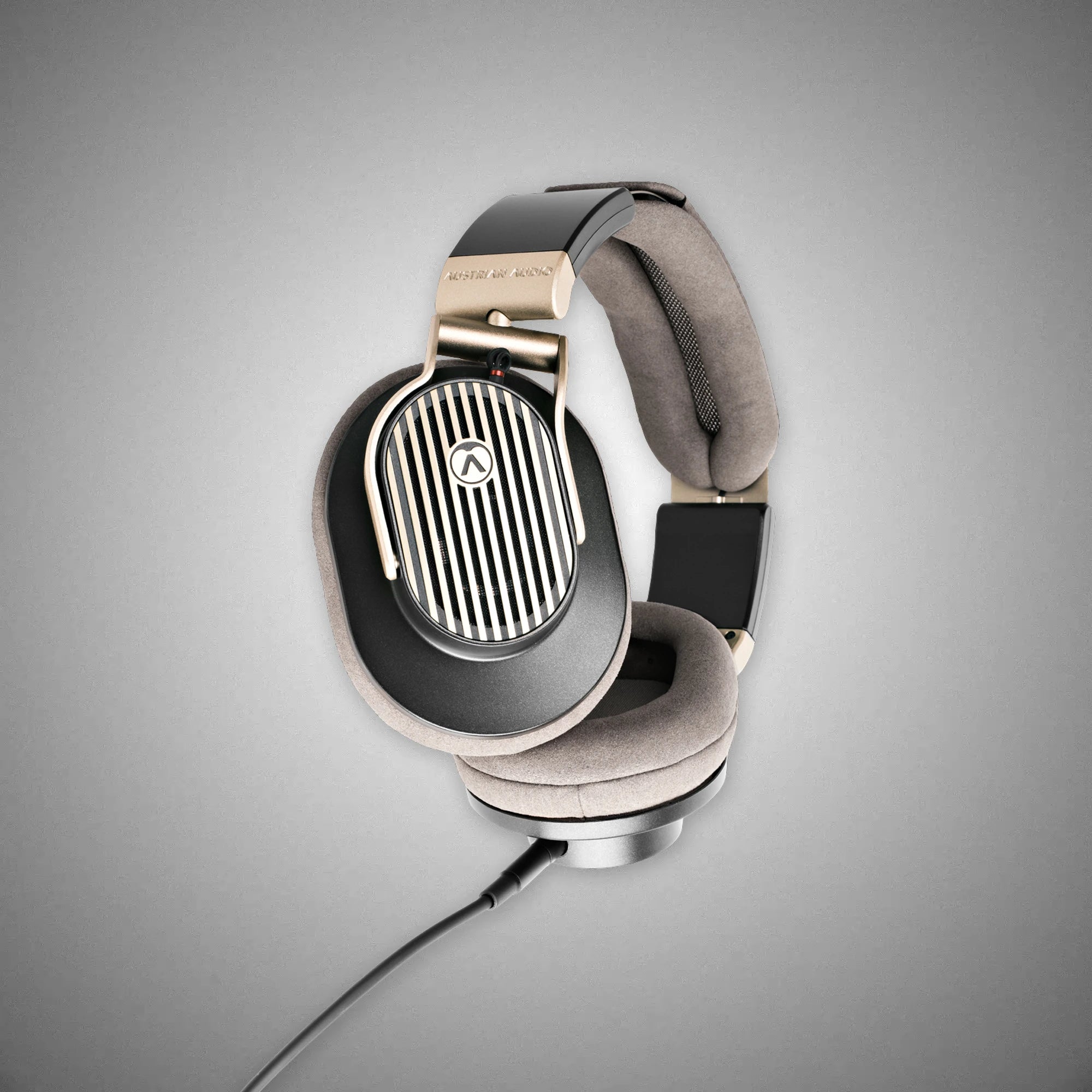 Austrain Audio The Arranger Open-Back Headphones Angle - DOUGLAS HIFI