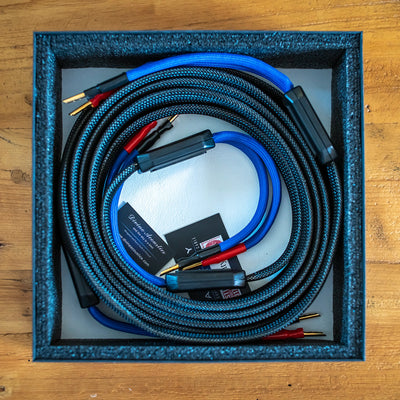 DIVINE ACOUSTICS HALLEY Speaker Cable in Box  - DOUGLAS HIFI