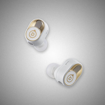 Devialet Geminin II Wireless Earbuds Opera de Paris (Close-Up) - DOUGLAS HIFI