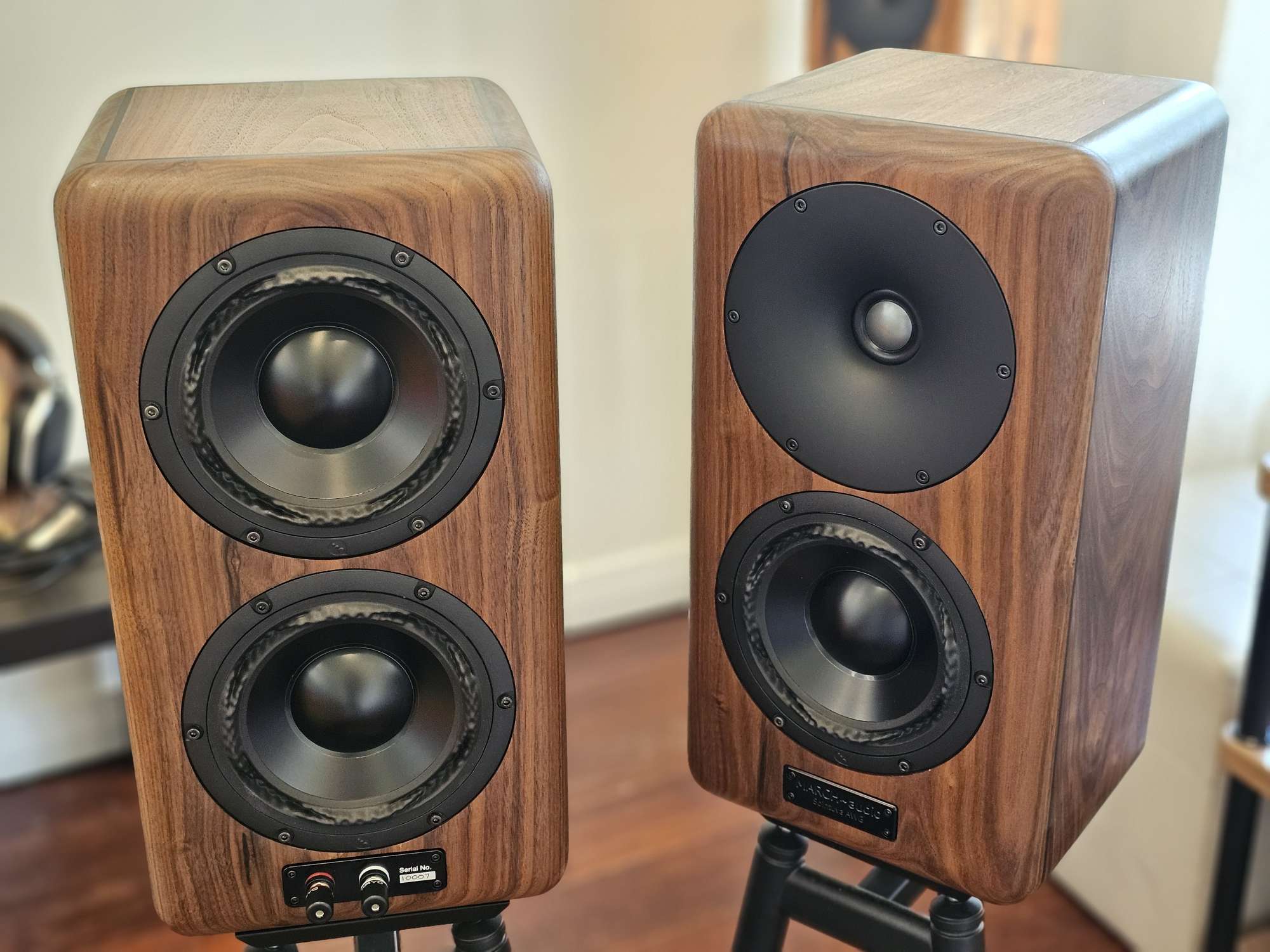 Douglas HiFi - March Audio - Sointuva Tasmanian Blackwood - Osborne Park - Perth - Western Australia