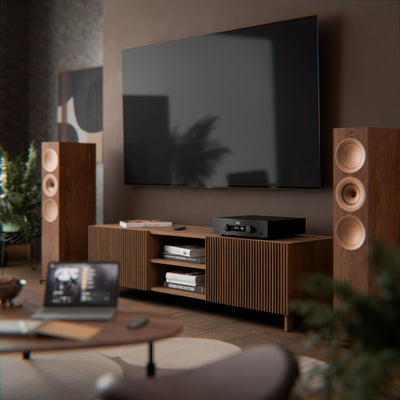 HEGEL H200 Streaming Integrated Amplifier Black with KEF R7 - DOUGLAS HIFI