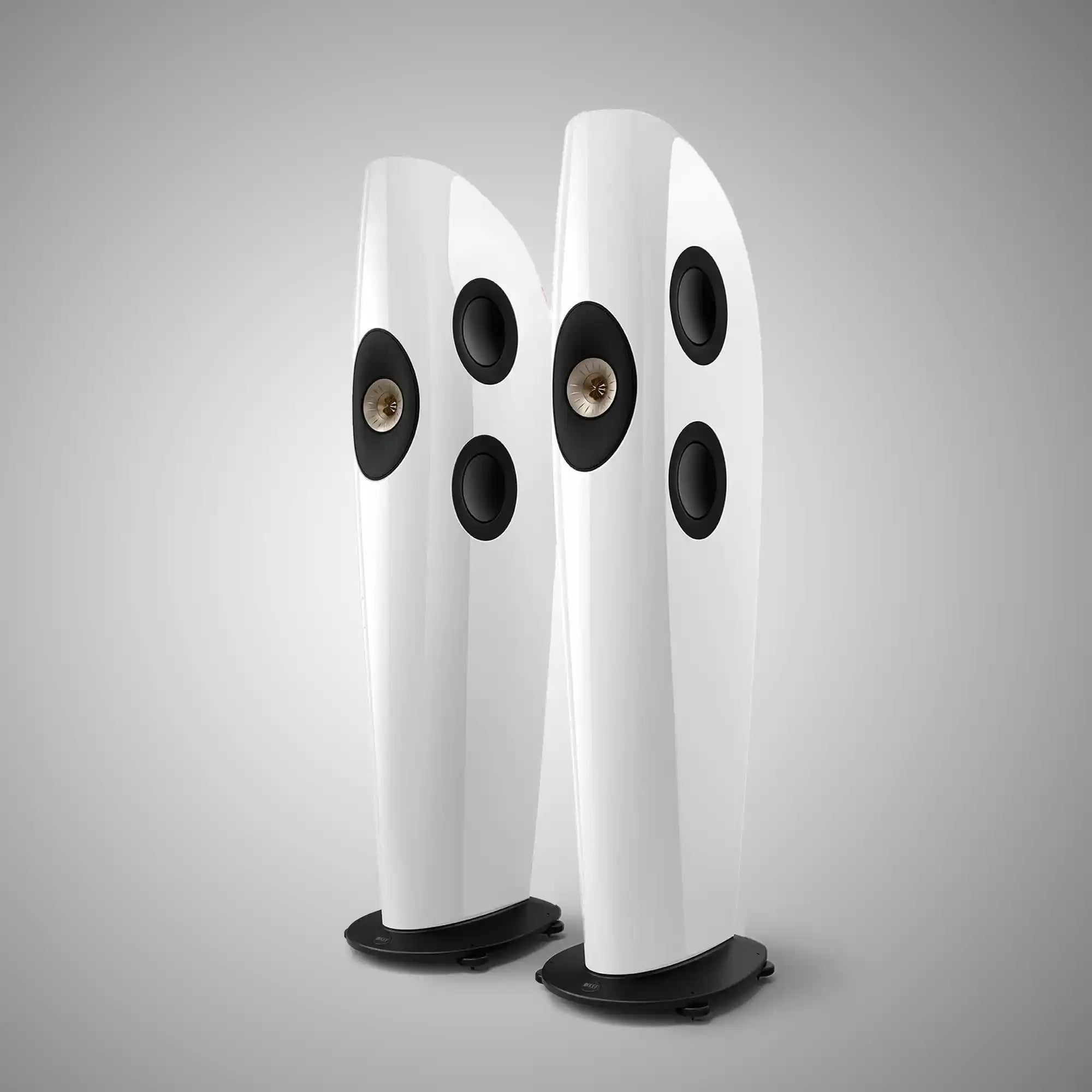 KEF BLADE TWO META Floorstanding Speakers Artic White - DOUGLAS HiFi