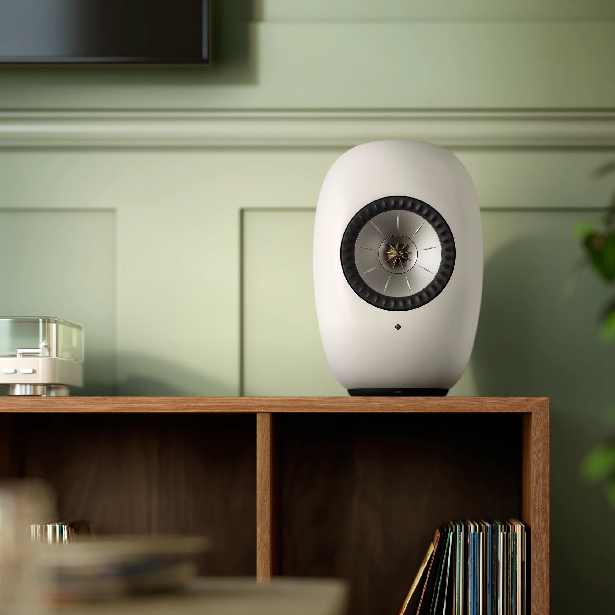 KEF LS LUXE Active Speakers Mineral White (Lifestyle) - DOUGLAS HIFI