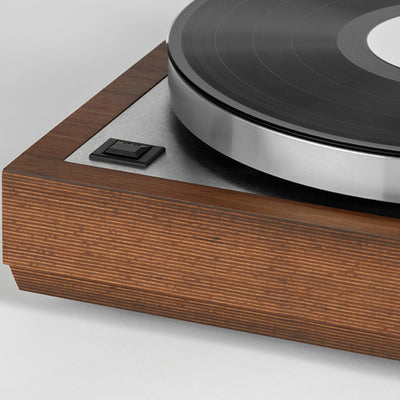 LINN Bedrok Plinth Upgrade (Close Up 3) - DOUGLAS HIFI
