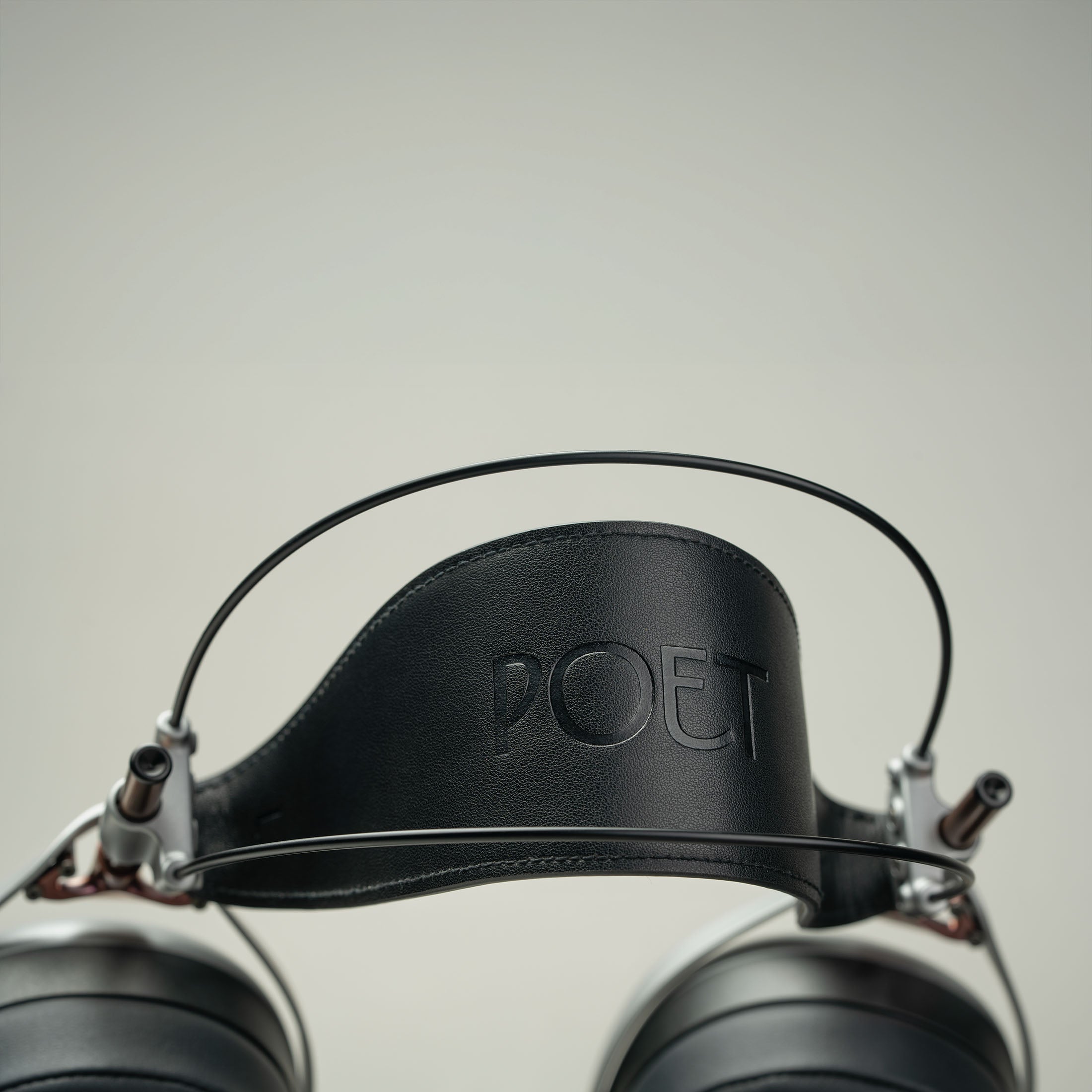 Meze POET Open Back Headphones (Headband)- DOUGLAS HIFI