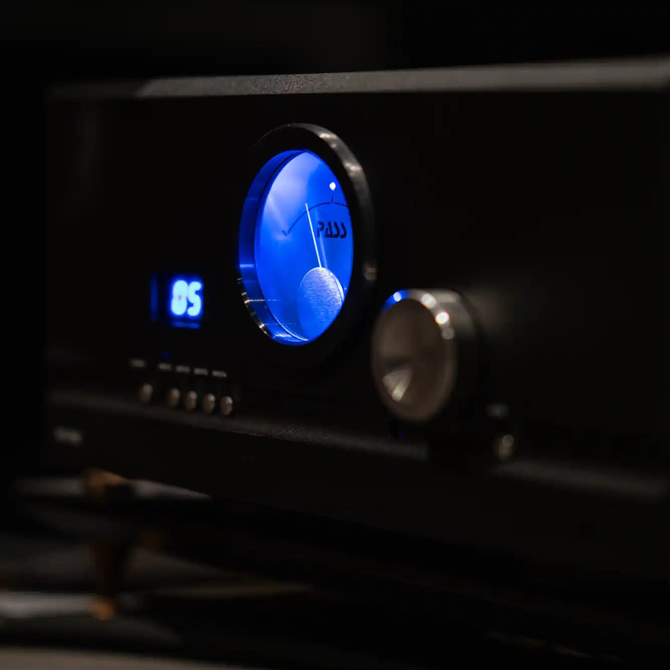 PASS LABS INT250 Class A/AB Integrated Amplifier