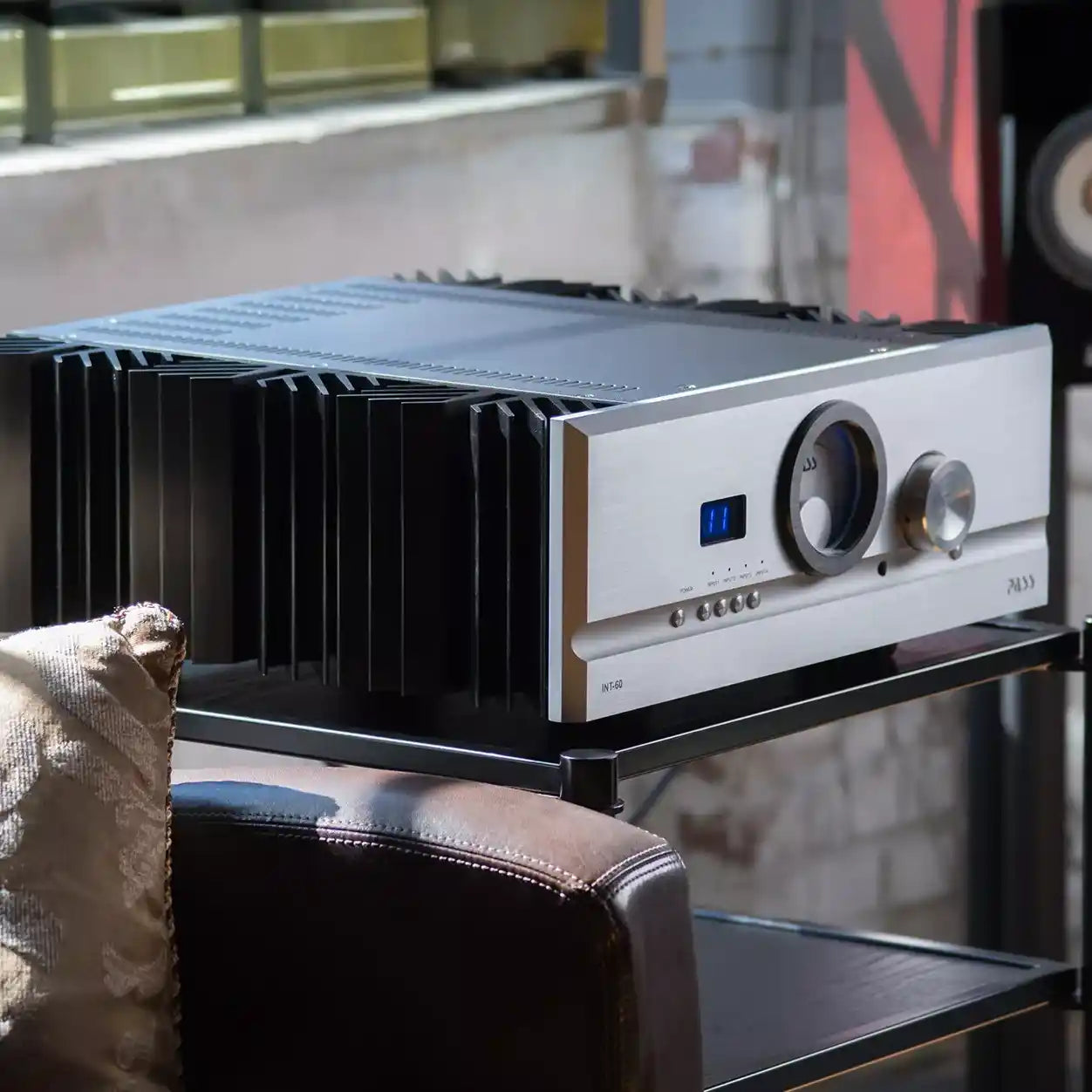 Pass Lab INT-60 Integrated Amplifier (Silver) - DOUGLAS HIFI