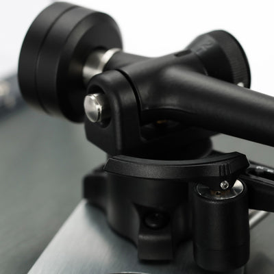 REGA Planar 3 RS (Rega Special) Edition Turntable