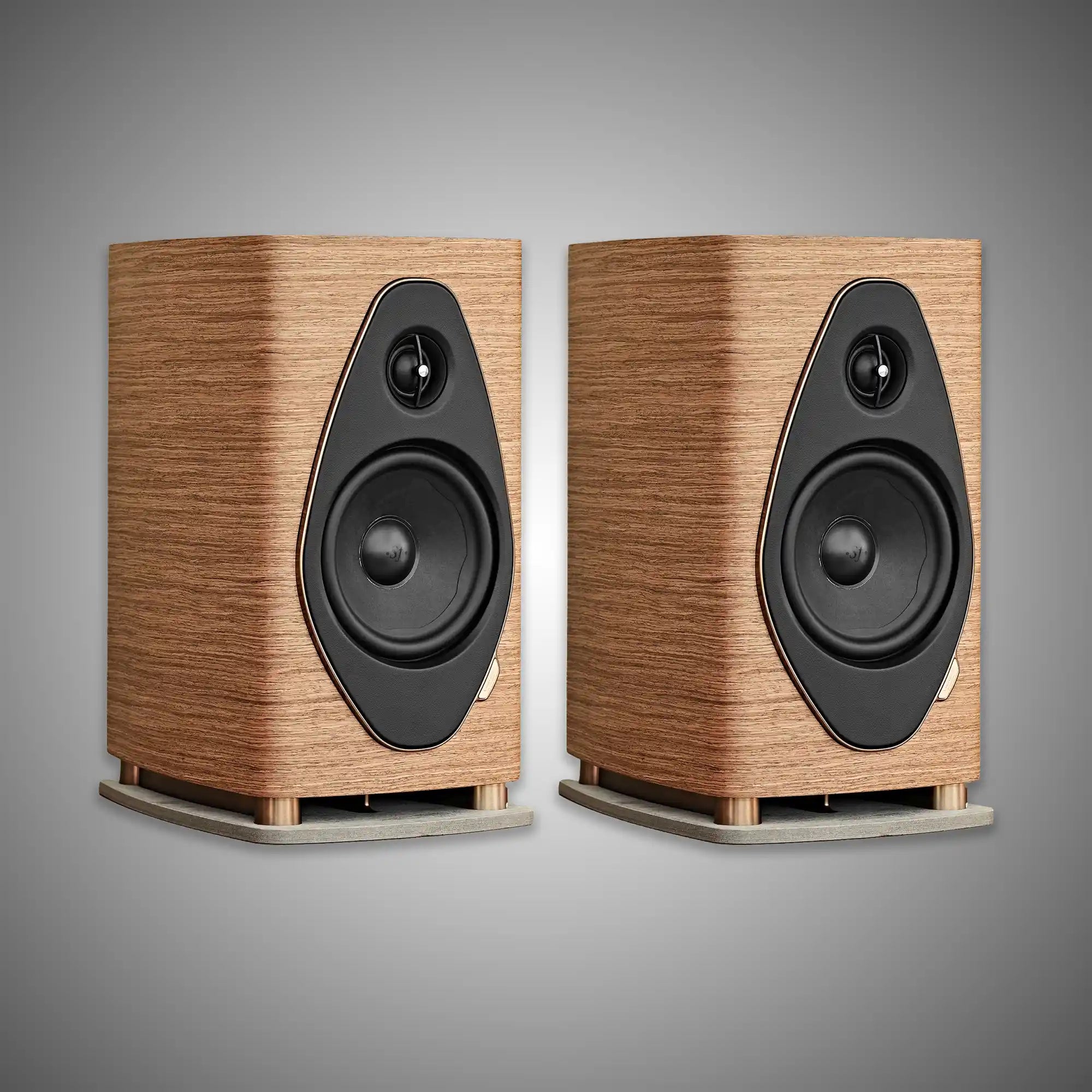 SONUS FABER Sonetto I G2 Standmount Loudspeakers Walnut - DOUGLAS HIFI