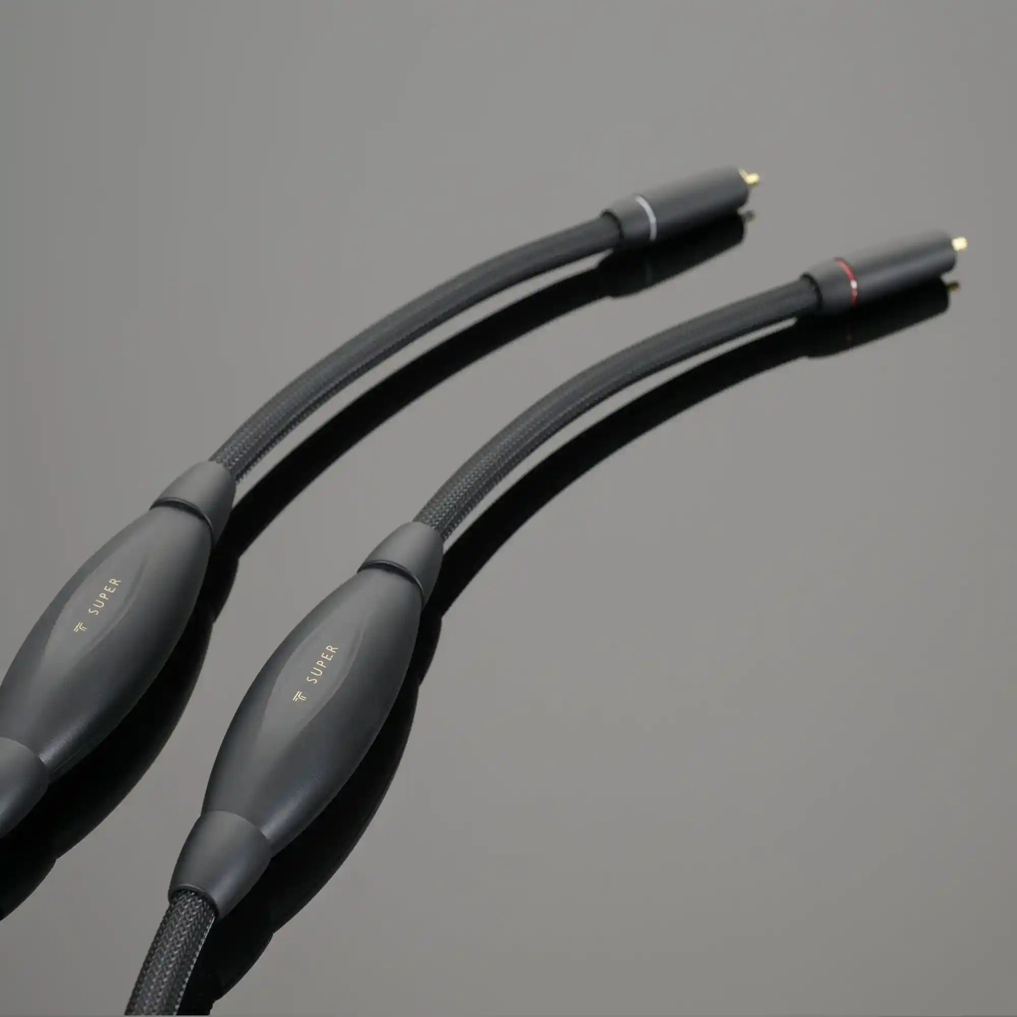 Transparent Audio Super RCA Interconnect Cable (Close-Up) - DOUGLAS HIFI