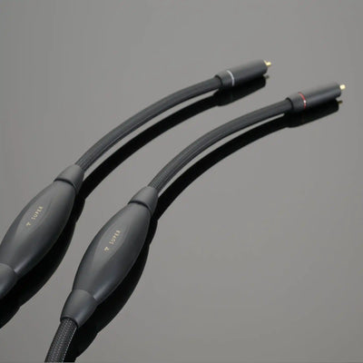 Transparent Audio Super RCA Interconnect Cable (Close-Up) - DOUGLAS HIFI