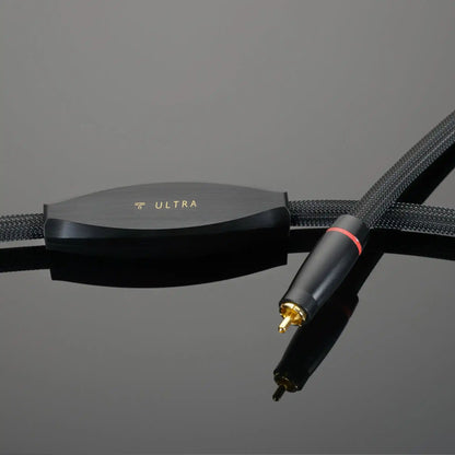 Transparent Audio Ultra RCA Interconnect Cable (Close-Up) - DOUGLAS HIFI