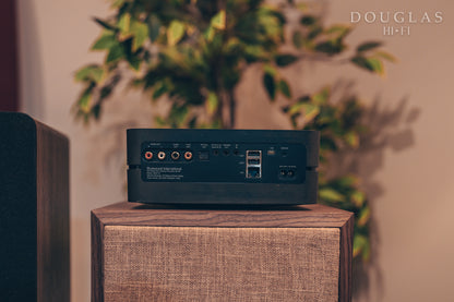 BLUESOUND Vault 2i Streamer/CD Ripper/2TB Music Server