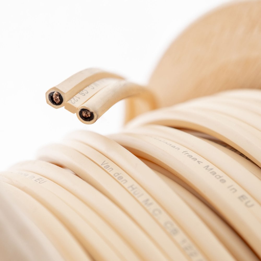 Van Den Hul CS-122 Hybrid Speaker Cable
