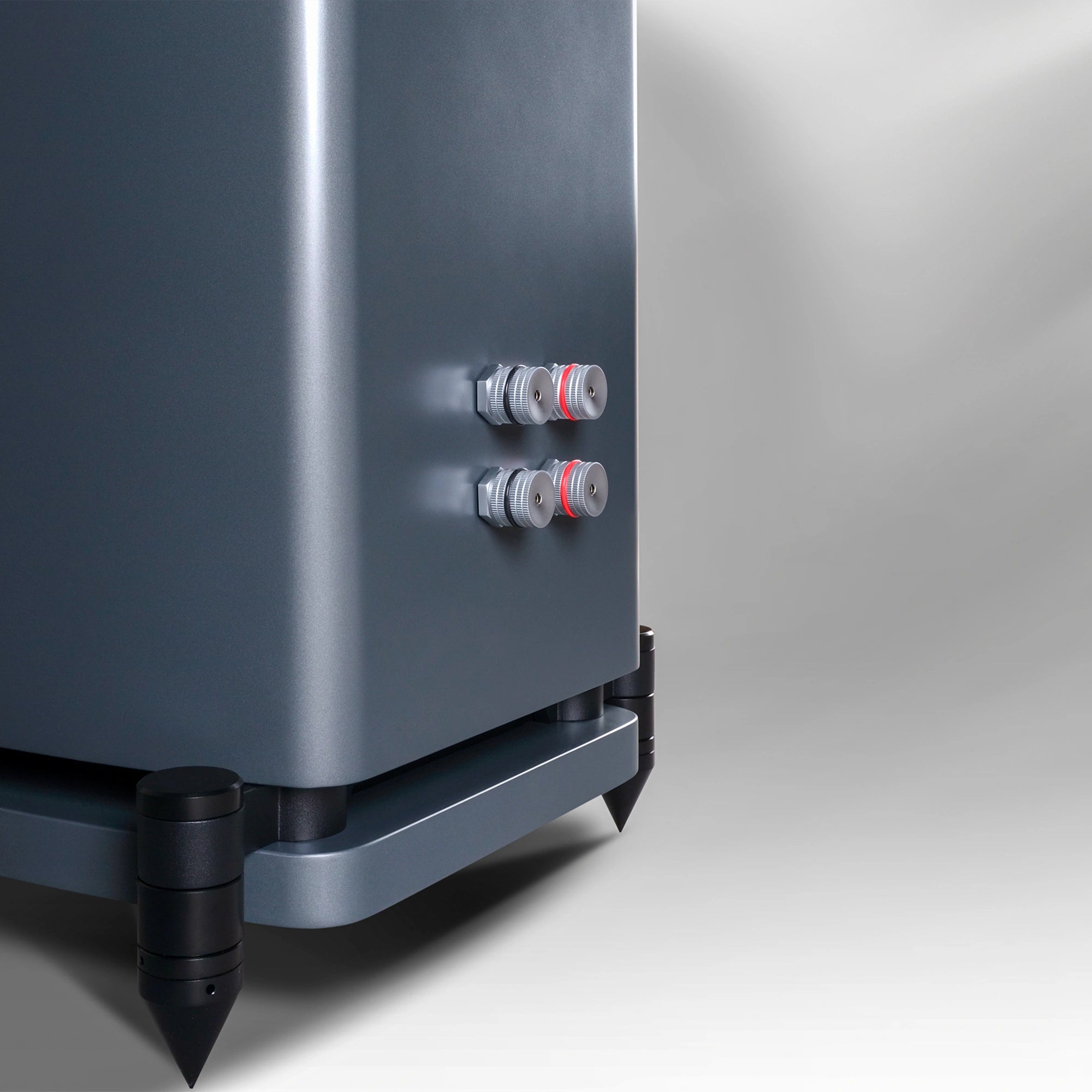 WHARFEDALE ELYSIAN 4R Floorstanding Speakers Rear Terminals - DOUGLAS HIFI