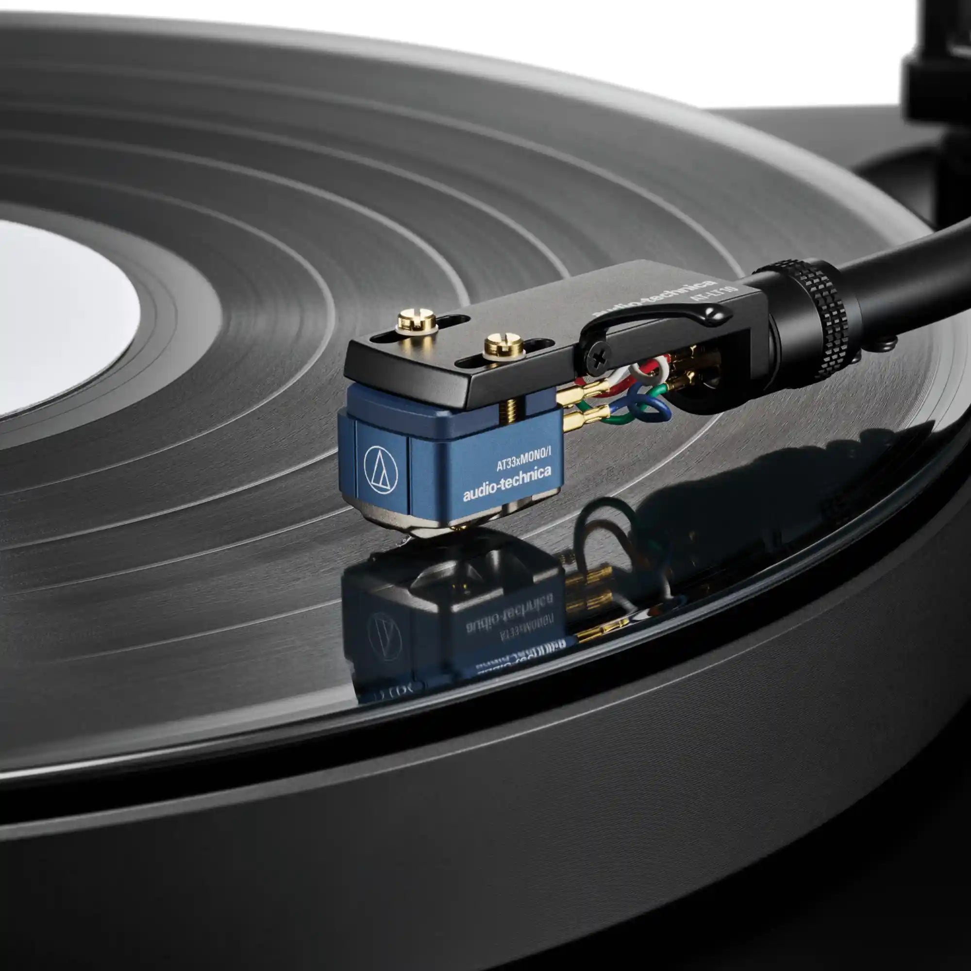 audio technica AT33xMONO/I - Mono Moving Coil Cartridge (Lifestyle) - DOUGLAS HIFI