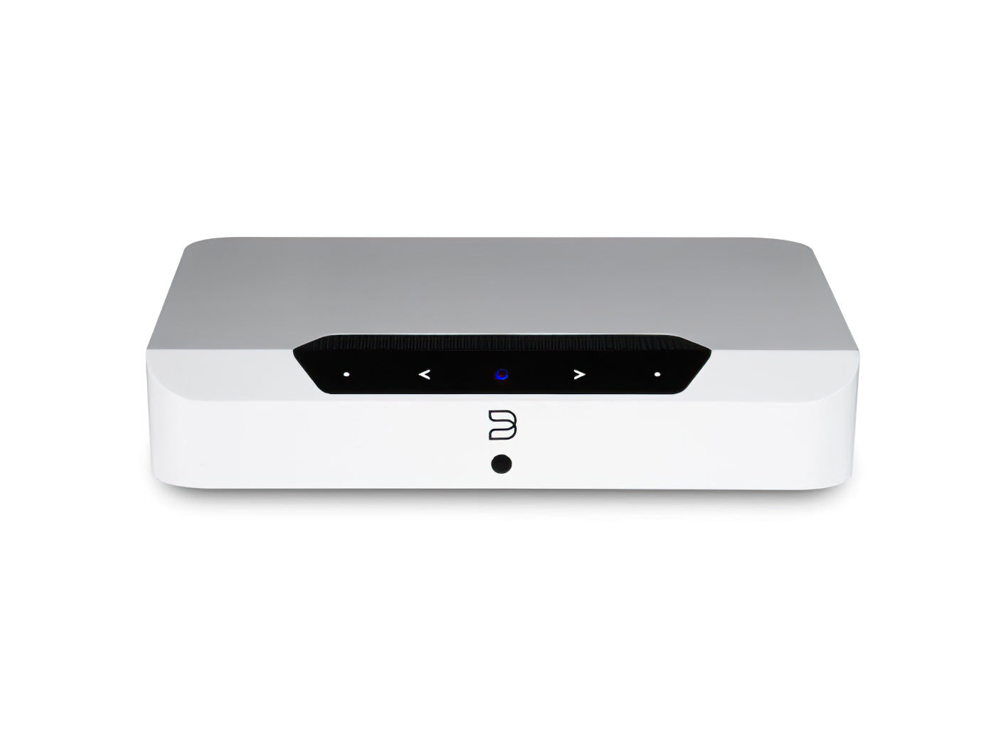 Douglas HiFi - Bluesound POWERNODE EDGE White Front Iso - Osborne Park Perth