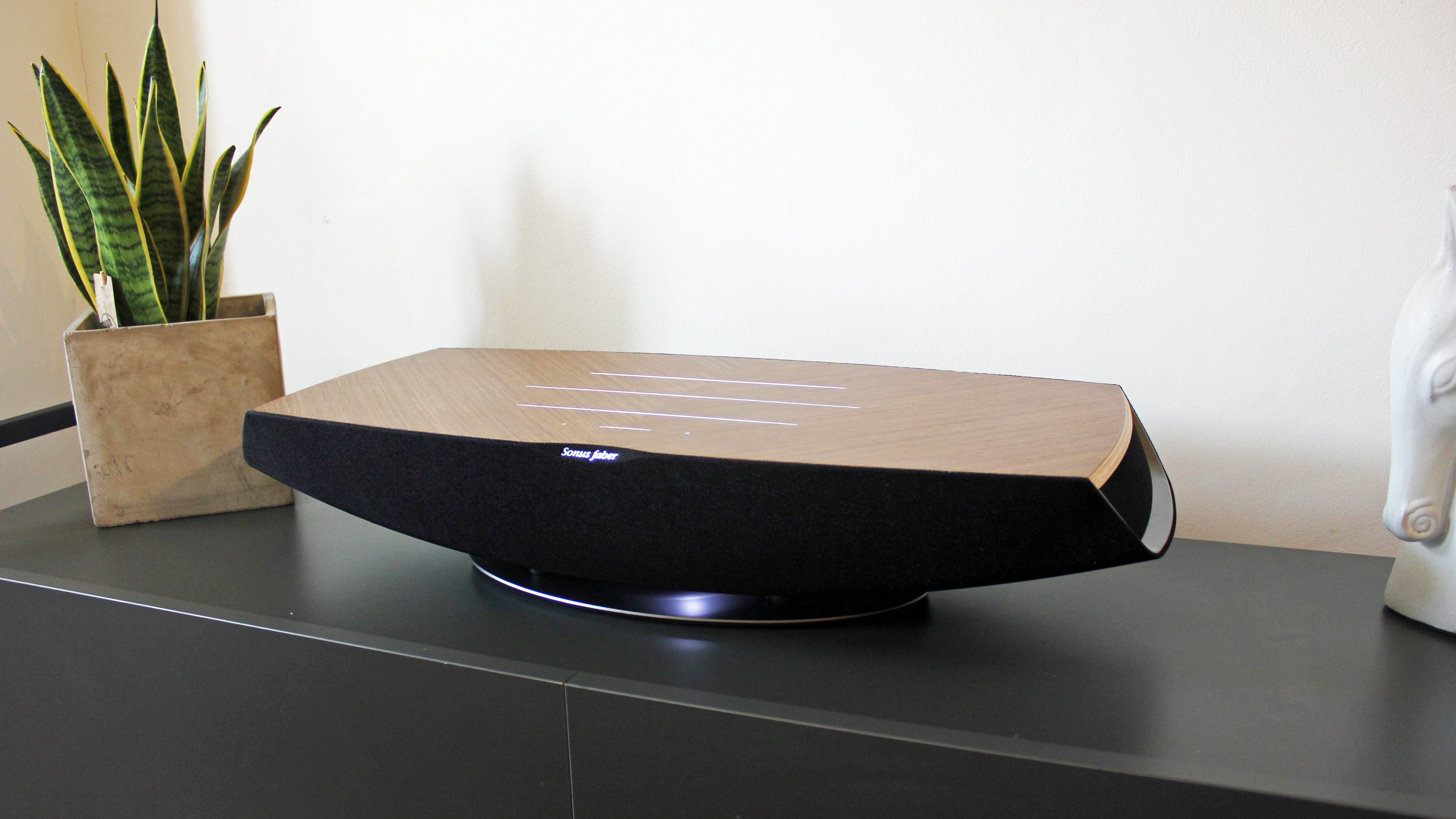 Sonus Faber Omnia Wireless Speaker _ Douglas HiFi Perth