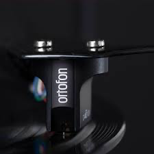 Ortofon Cadenza Black MC Cartridge (front) | Douglas HiFi