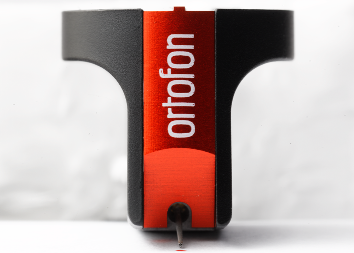 Ortofon Cadenza Red MC Cartridge (Front View) | Douglas HiFi