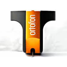 Ortofon Cadenza Bronze MC Cartridge (Front View) | Douglas HiFi