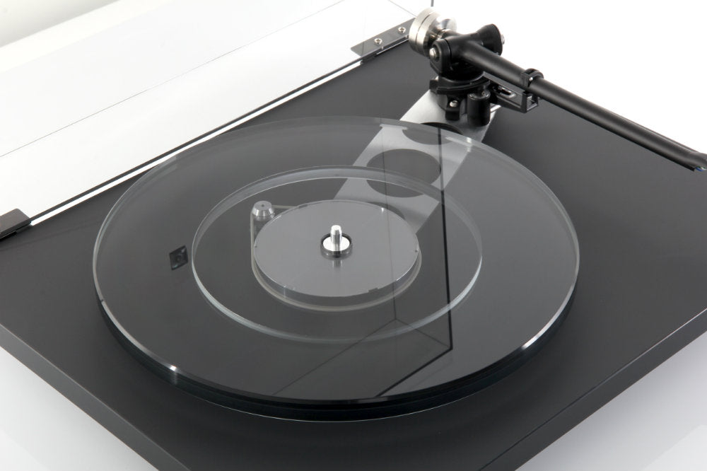 Rega P6 (Planar 6) turntable (platter) - Douglas HiFi Perth