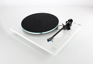 REGA P3 - Planar 3 Turntable inc. Exact Cartridge