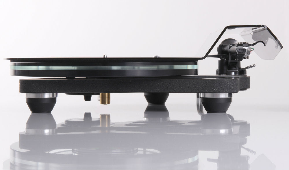 Rega P8 Planar 8 with Apheta 2 - Platter Edge - Douglas HiFi Perth